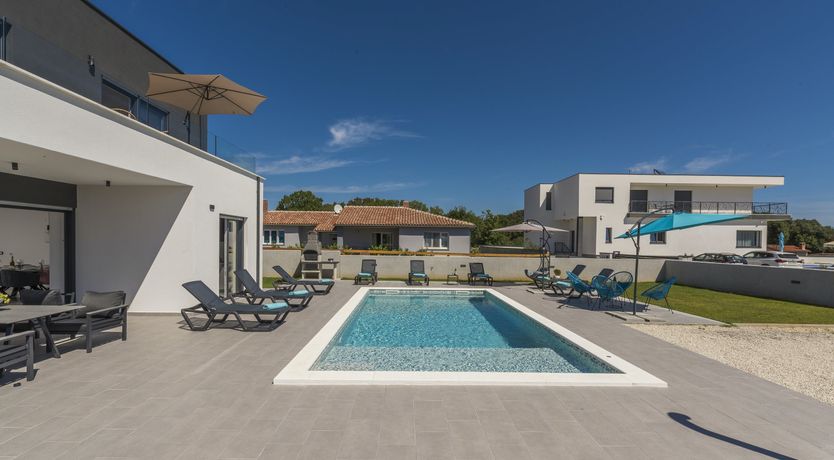 Photo of Castle of Pines