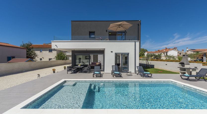 Photo of Castle of Pines