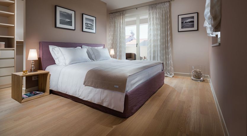 Photo of The Royal Sea