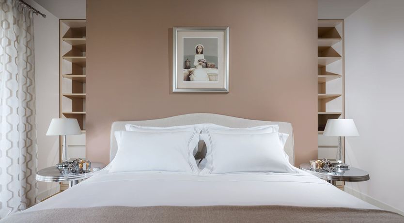 Photo of The Royal Sea