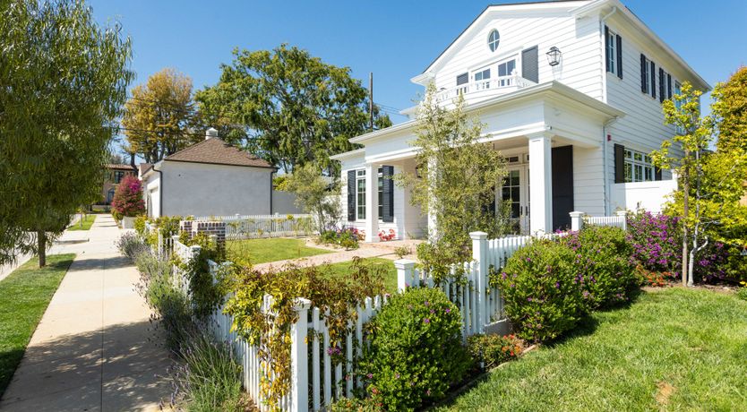 Photo of Santa Monica Sunrise