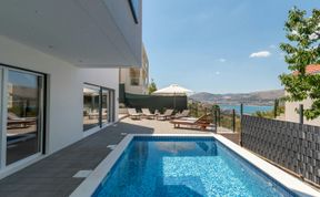 Photo of Coastline Cottage