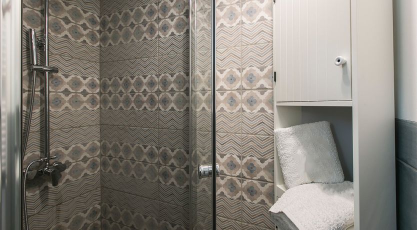 Photo of Greek Glaze