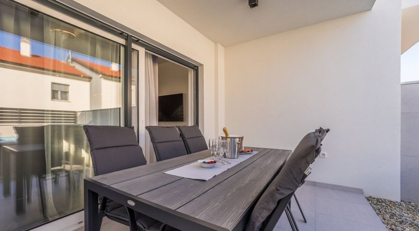 Photo of Croatian Pearl