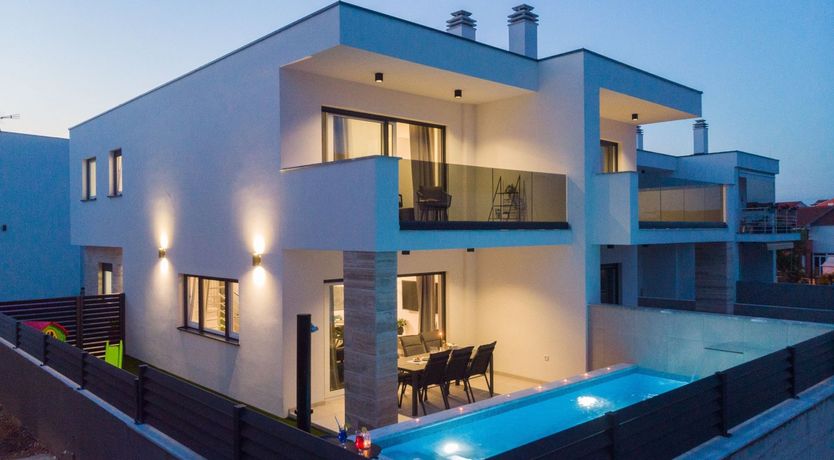 Photo of Croatian Pearl