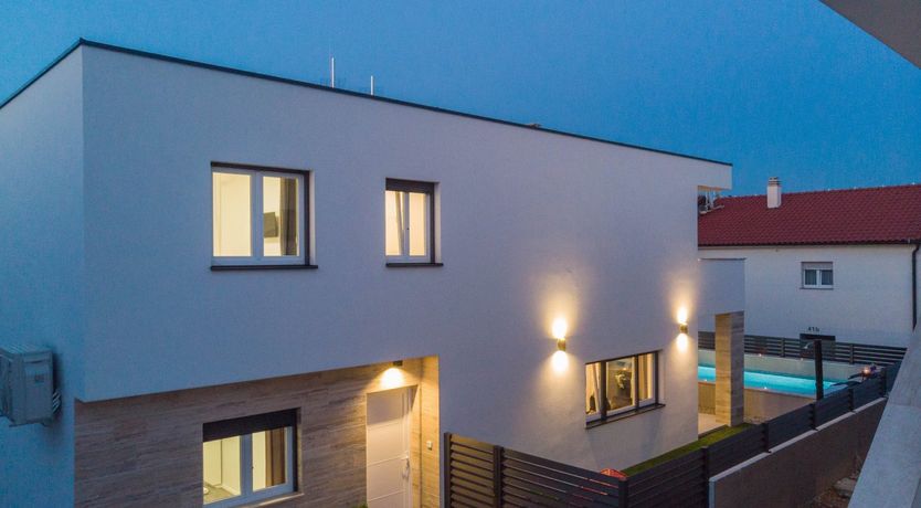 Photo of Croatian Pearl