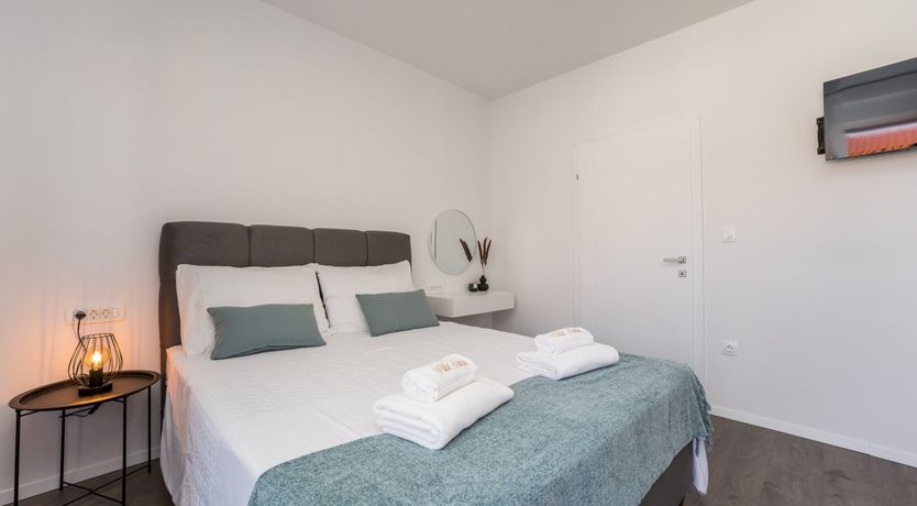 Photo of Croatian Pearl