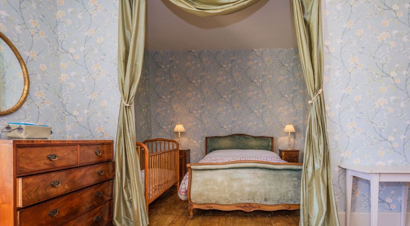 Photo of It Runs in the Family