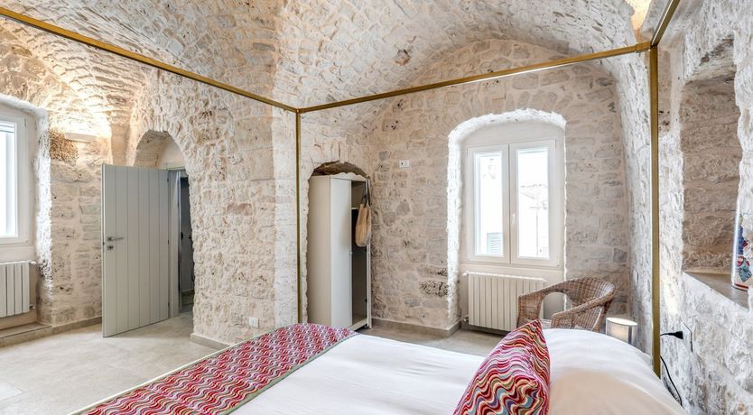 Photo of Olives & Honey