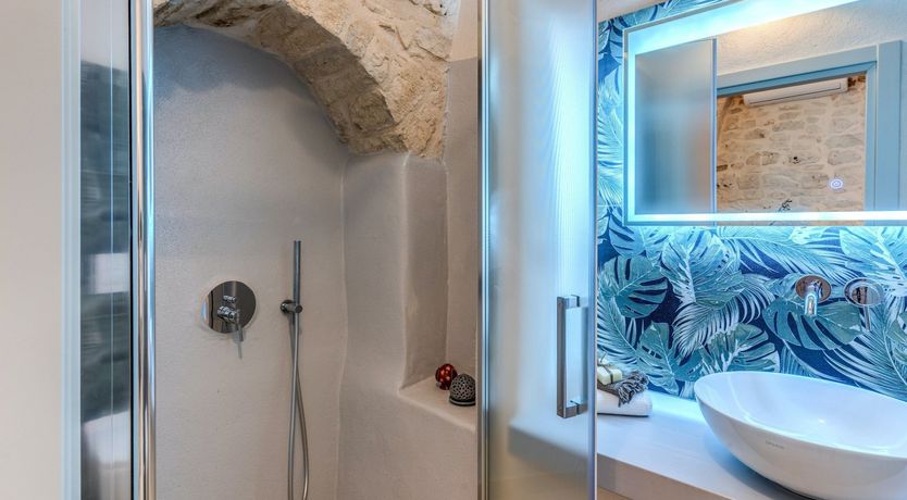 Photo of Olives & Honey