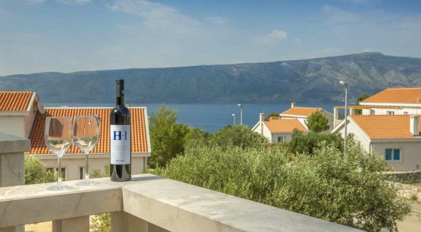 Photo of Stunning Shores