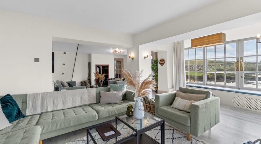 Photo of Magnolia Sunset