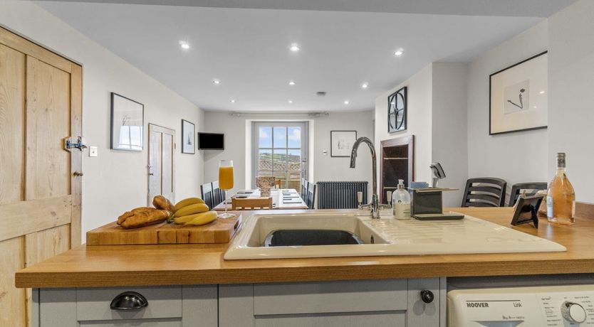 Photo of Magnolia Sunset