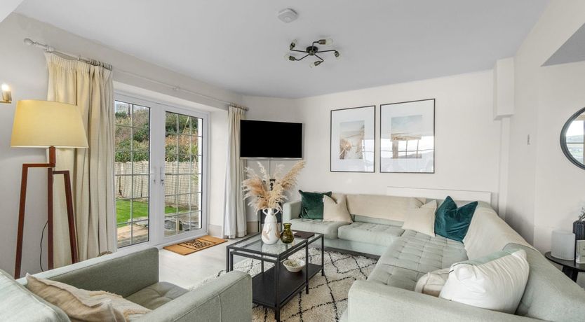 Photo of Magnolia Sunset