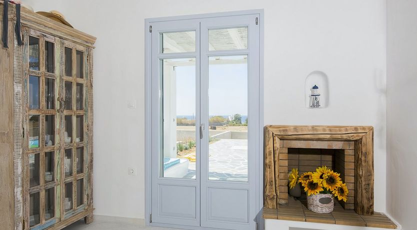 Photo of The Wonderful Blue