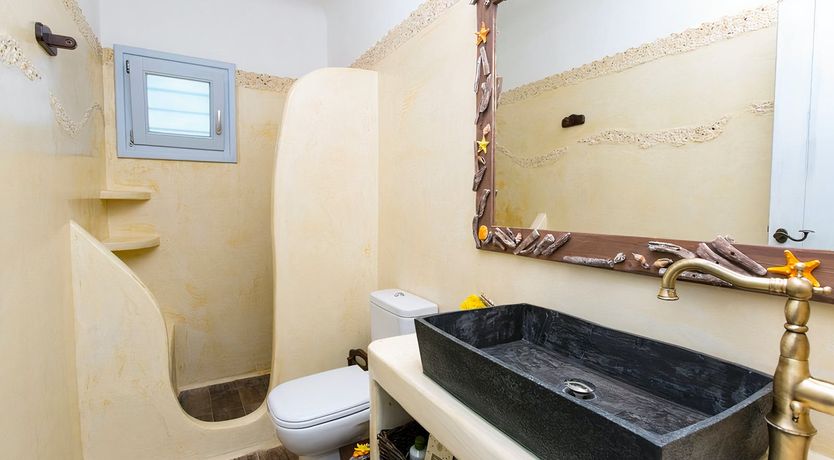 Photo of The Wonderful Blue