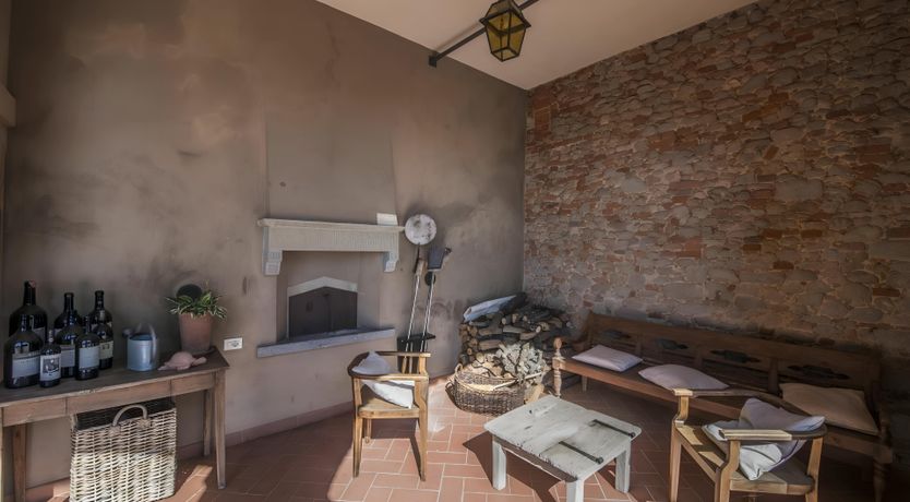 Photo of Sun in the Hills