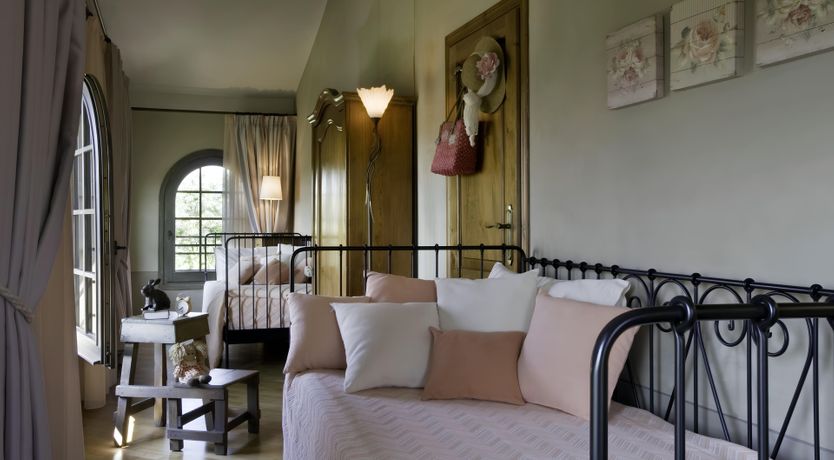 Photo of Sun in the Hills