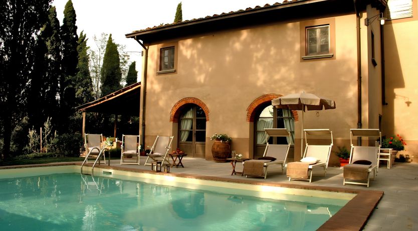 Photo of Sun in the Hills