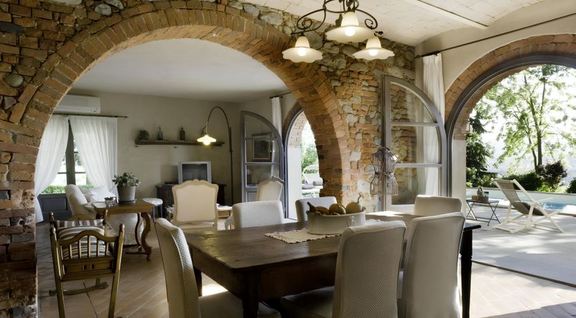 Photo of Sun in the Hills