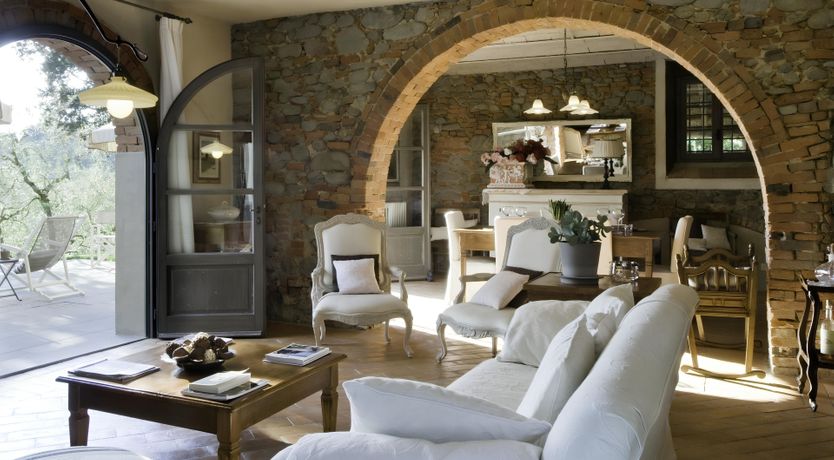 Photo of Sun in the Hills