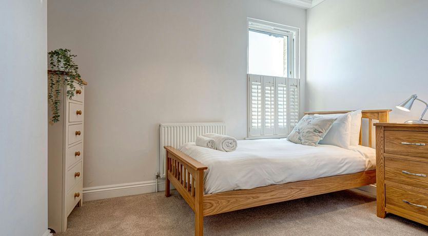 Photo of Oxbridge Oaks