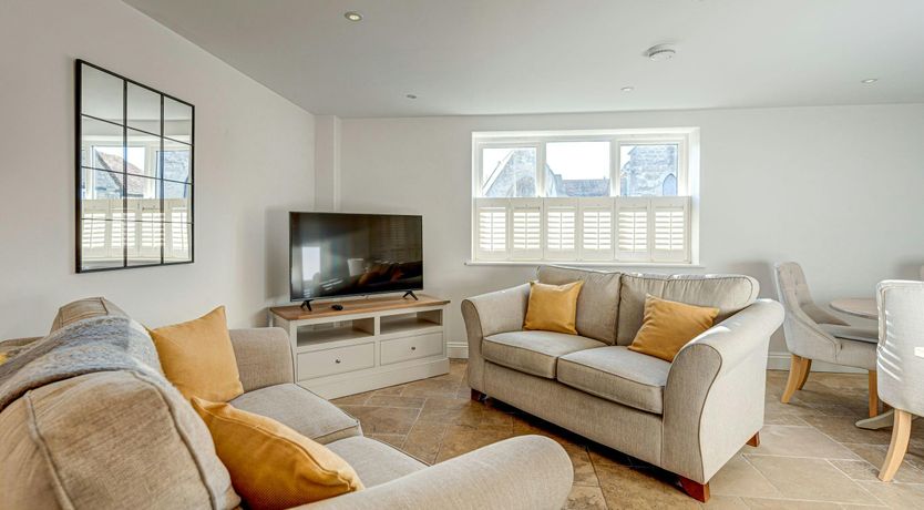 Photo of Oxbridge Oaks