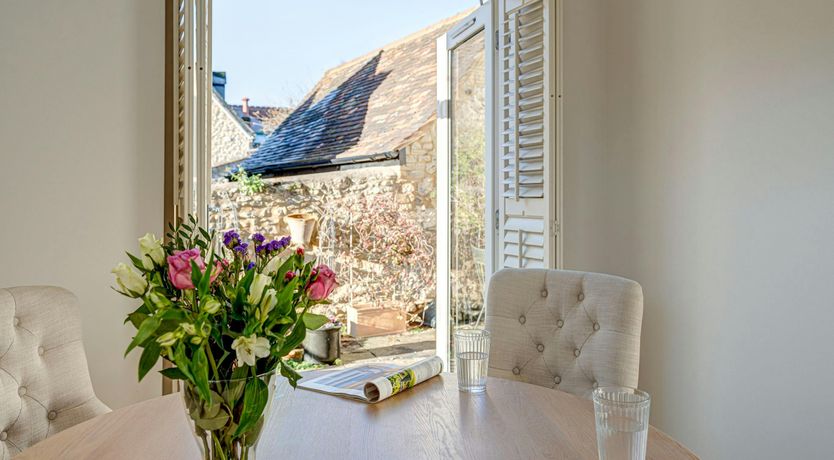 Photo of Oxbridge Oaks