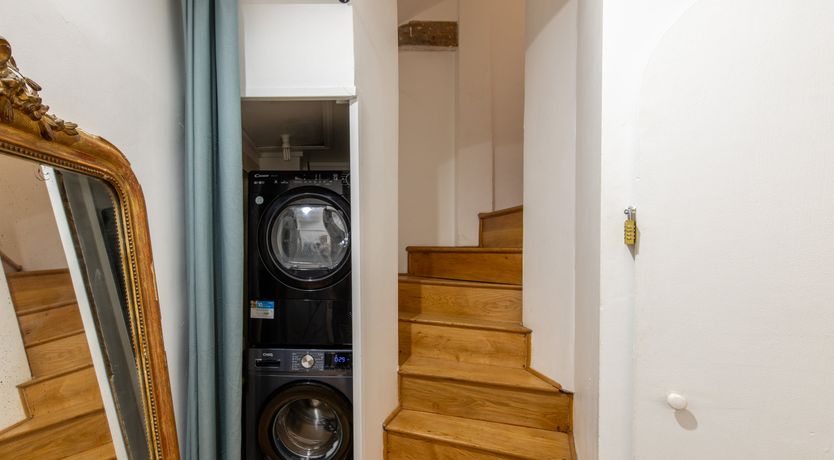 Photo of The Parisian Hideaway