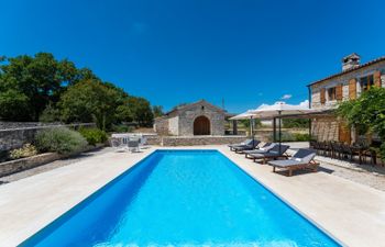 Open House Holiday Home