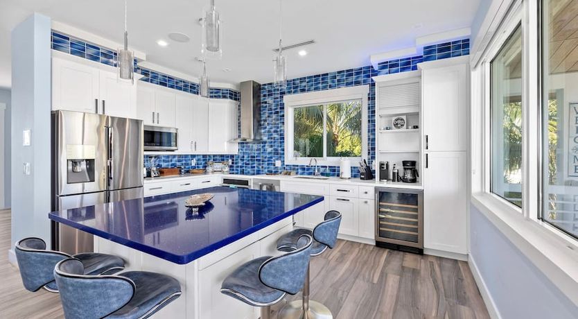 Photo of On the Ocean's Shore