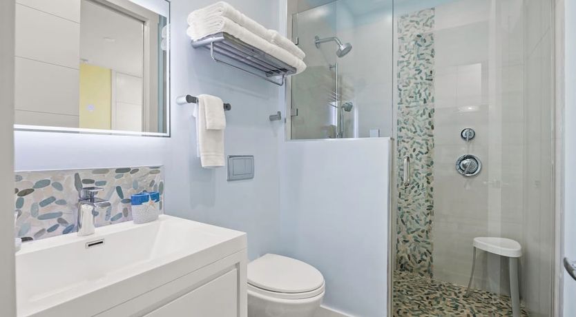 Photo of On the Ocean's Shore