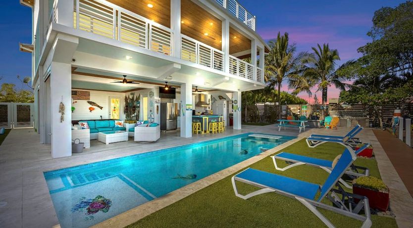 Photo of On the Ocean's Shore