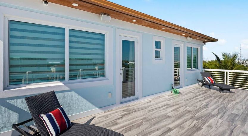 Photo of On the Ocean's Shore