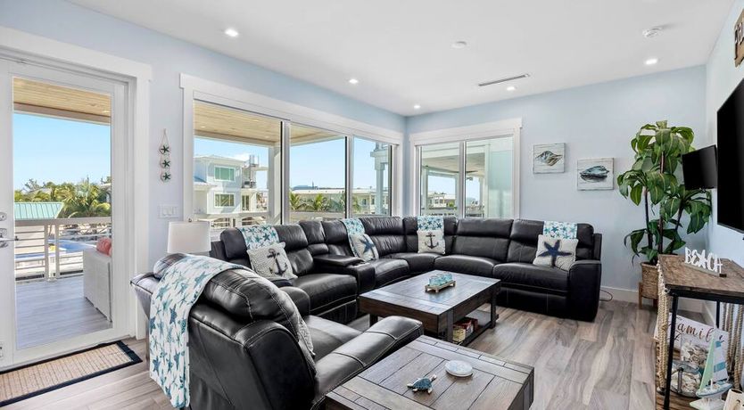 Photo of On the Ocean's Shore