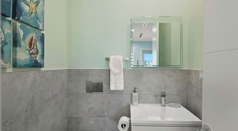 Photo of On the Ocean's Shore