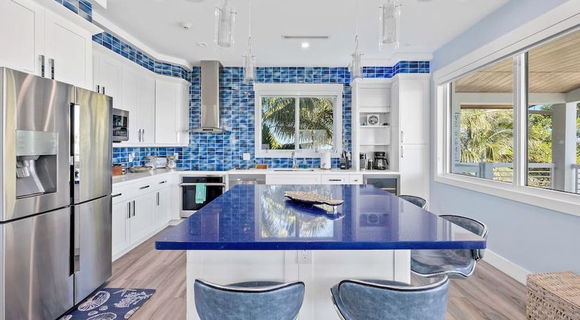 Photo of On the Ocean's Shore