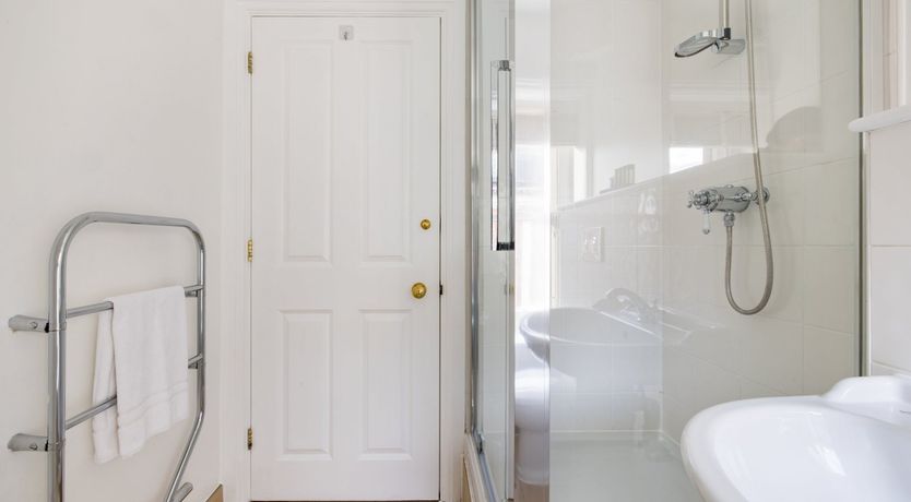 Photo of The Little Green Bird