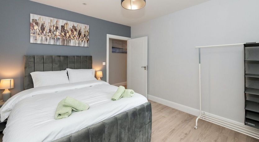 Photo of The Queen's Rainbow