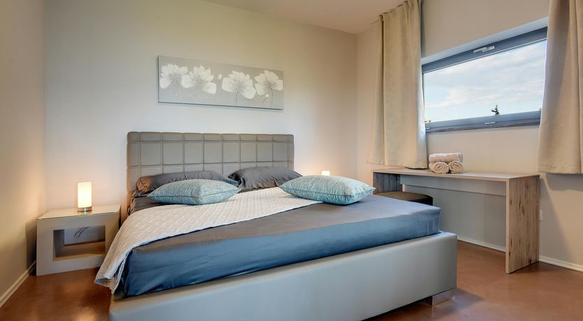 Photo of Breathe in the Sea