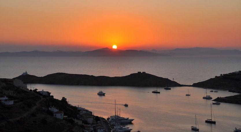 Photo of Harbouring Love