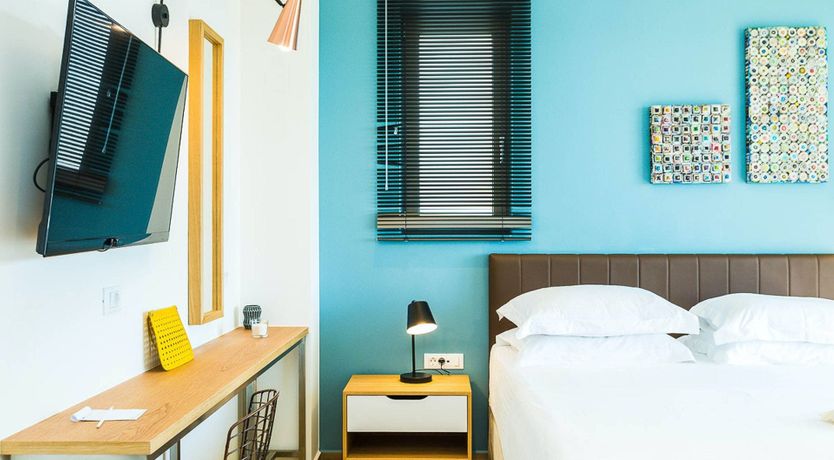 Photo of Thyme & Lemon