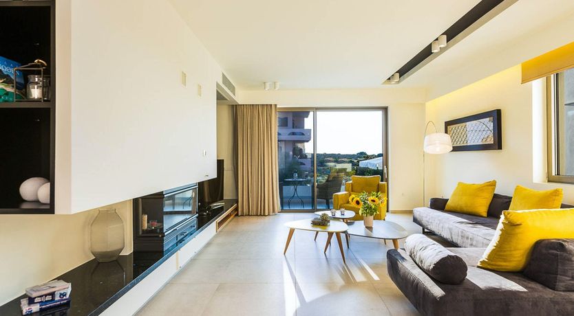 Photo of Thyme & Lemon