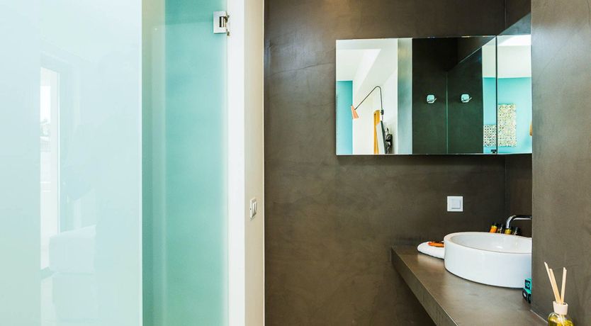 Photo of Thyme & Lemon