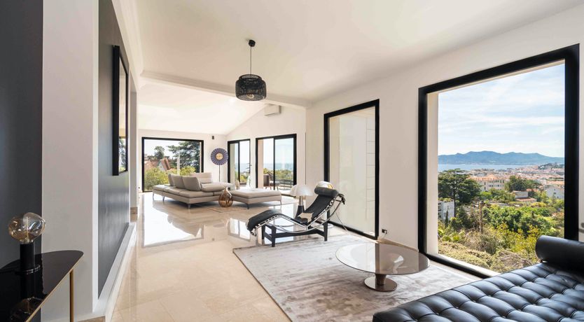 Photo of The Rosewood