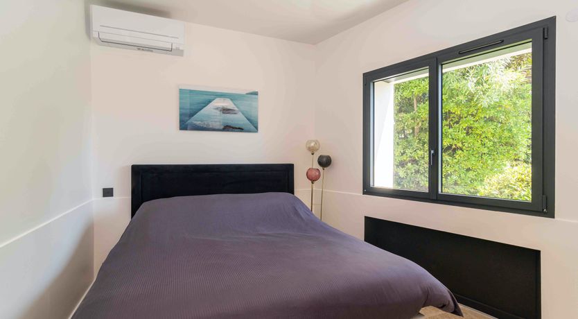 Photo of The Rosewood