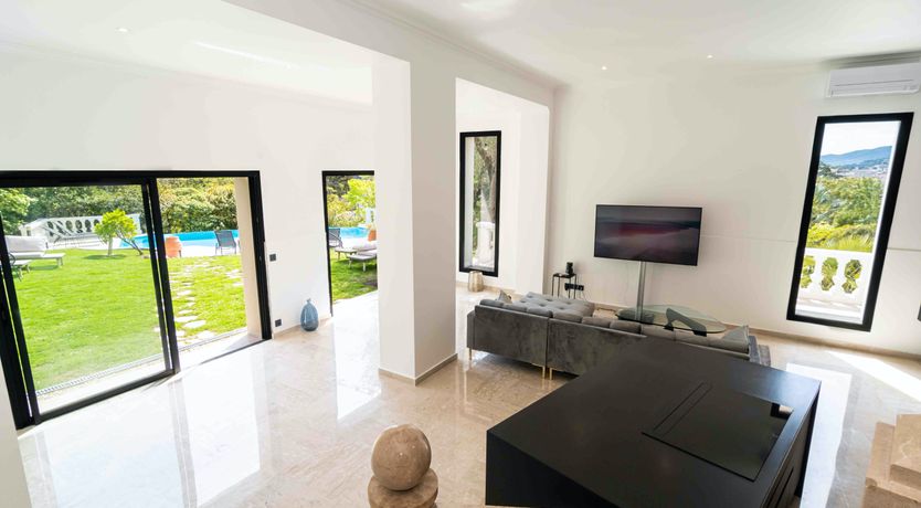 Photo of The Rosewood