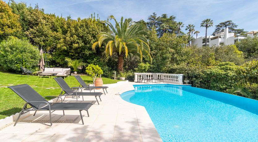 Photo of The Rosewood