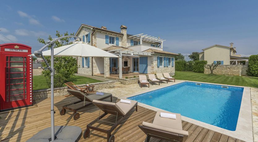 Photo of Stork's House