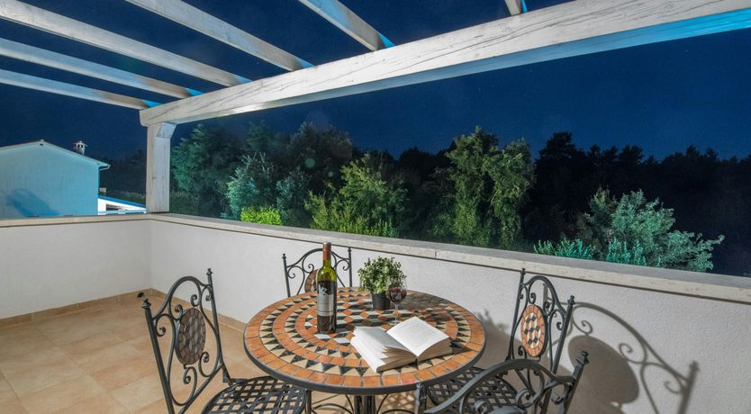 Photo of Stork's House